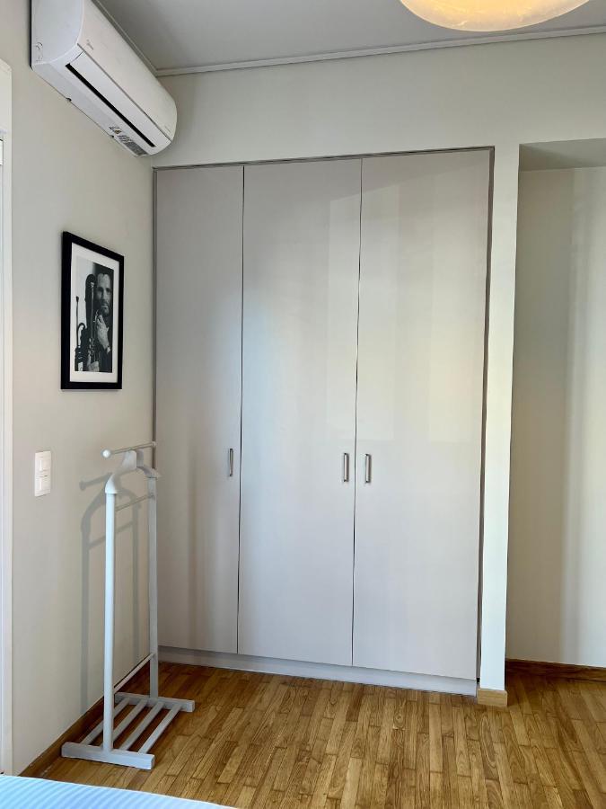 Mrs Holiday Apartment Athens Exterior photo